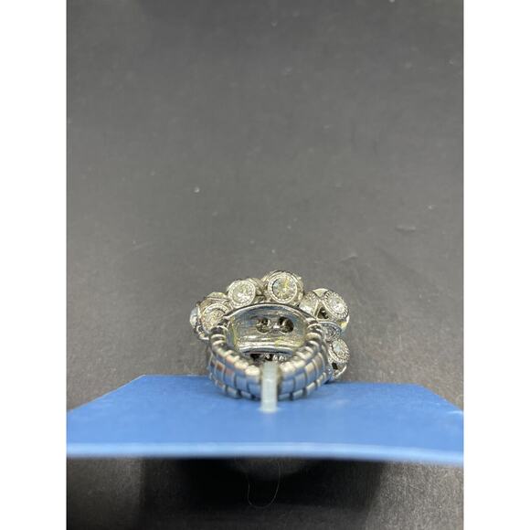 SimplyVera VERA WANG Silver Tone Dangling Clear Crystal Stretch Ring New - Picture 7 of 7